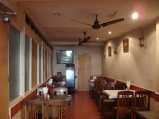 Oyo 15791 Flagship Hotel Executive Hazratganj Lucknow Buitenkant foto